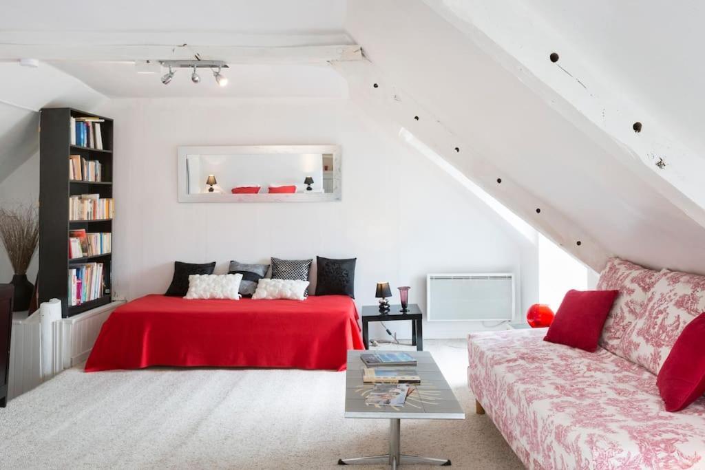 Chambres D'Hotes - Les Palmiers Corseul Eksteriør billede